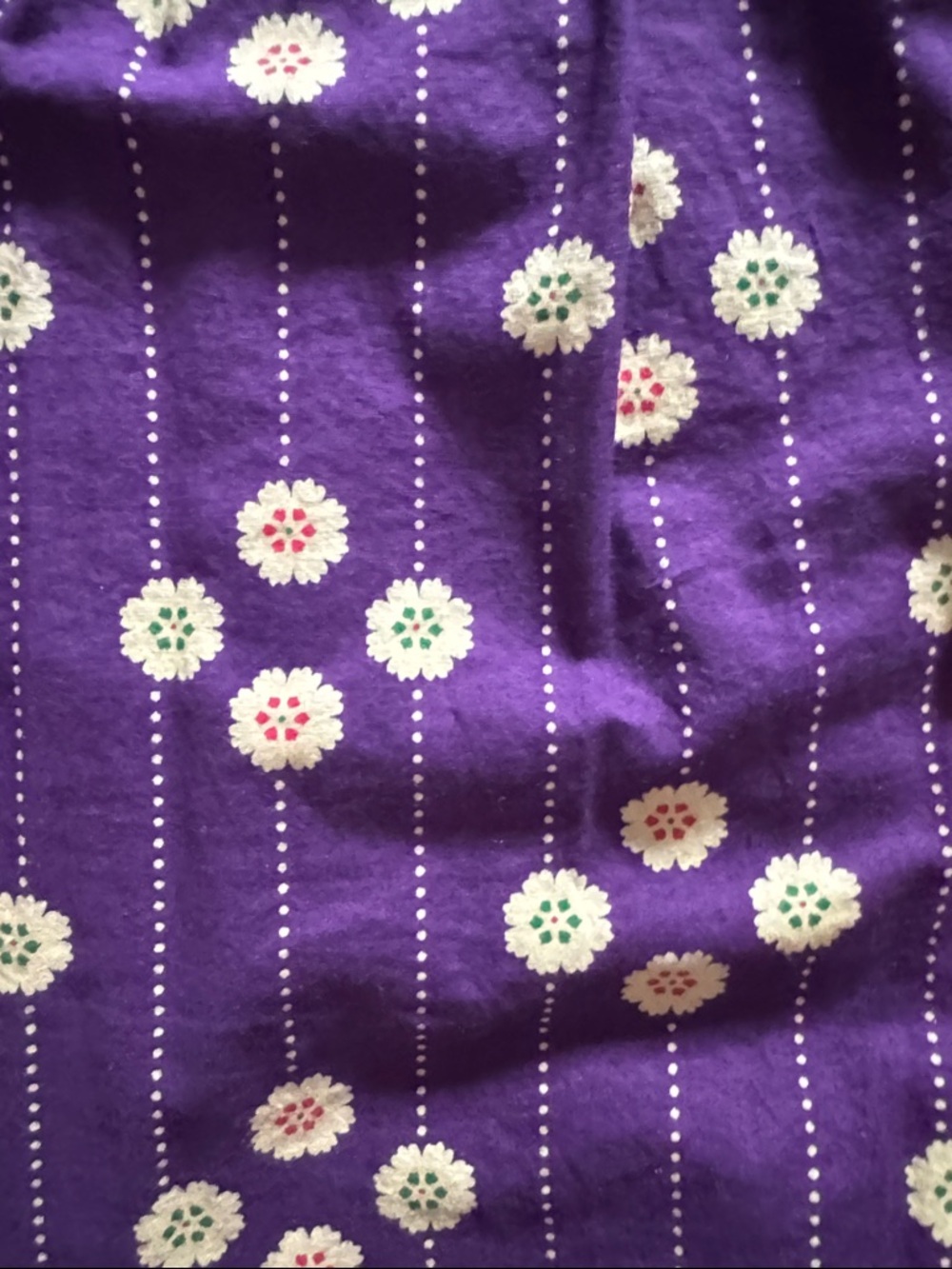 Sleeveless Purple Floral Midi Dress with Yellow Daisy Pattern - Picture 9 of 13